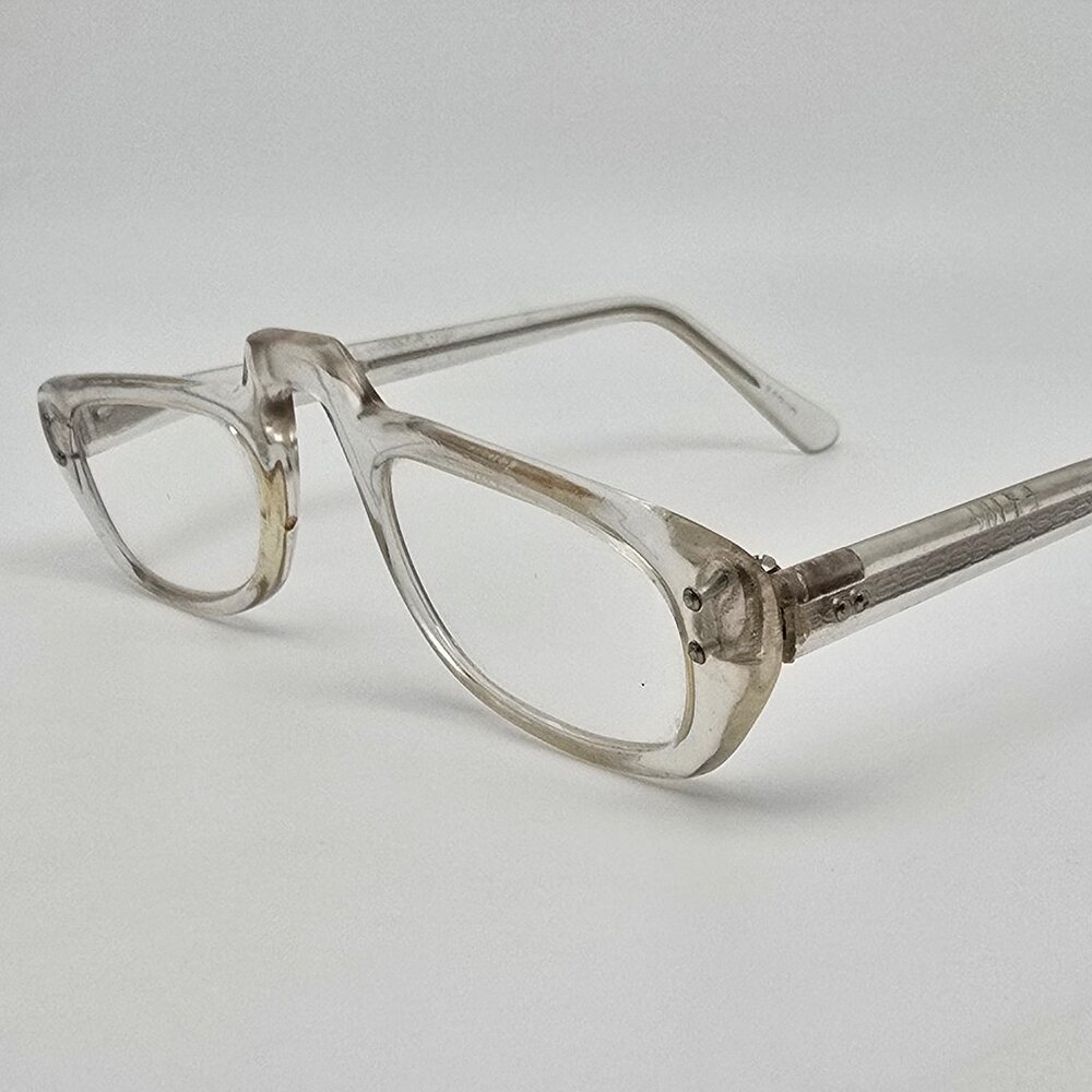 Diamond Plate 1423D Crystal Clear Frame +3.00 Lens Reading Glasses Japan 42mm